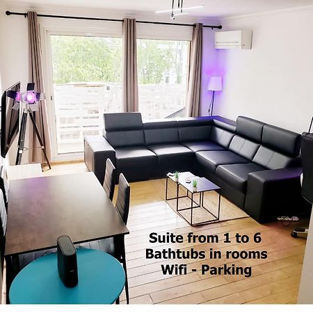 Air Conditioned Residential Suite From 1 To 6 - Bathtubs In Rooms - Self-Arrival - Wifi - Laundry - Parking Avignon Eksteriør billede